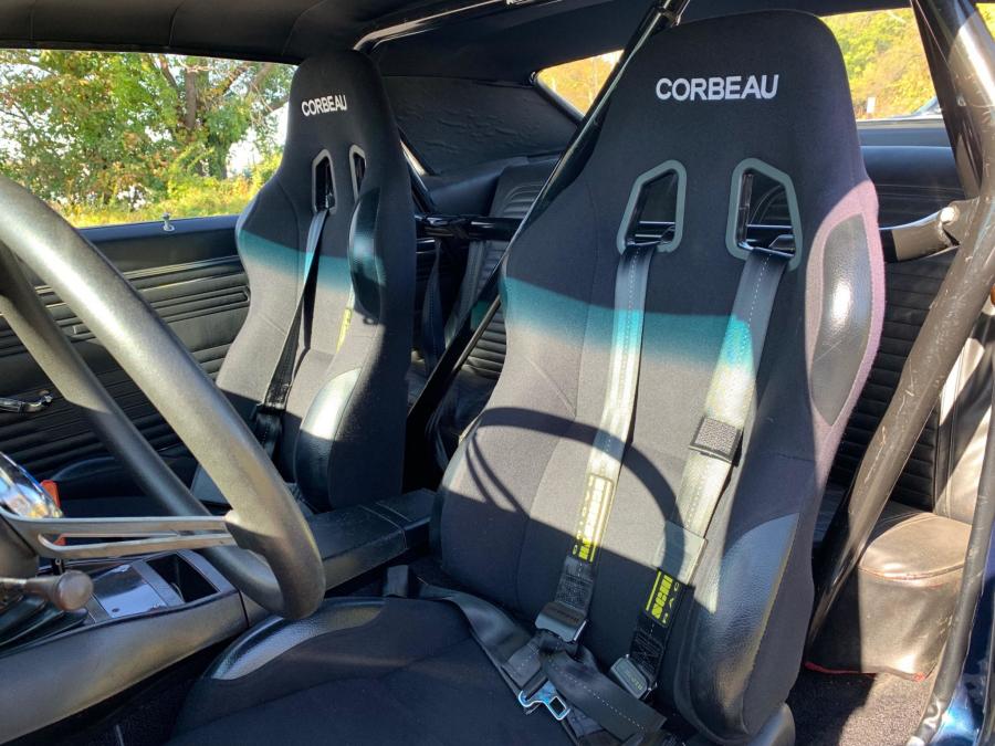 Интерьер Chevrolet Camaro Sport Coupe Custom 1969 года  (фото 64 из 86)